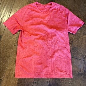 Red Lululemon mens swiftly tech tee size medium